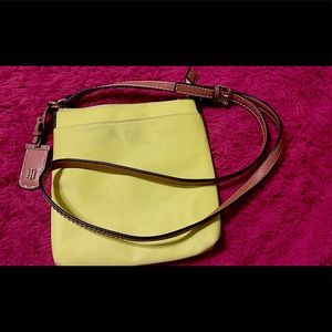 Tommy Hilfiger crossbody